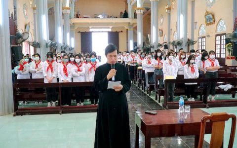 GLV hạt Ninh Cường tĩnh tâm Mùa Chay