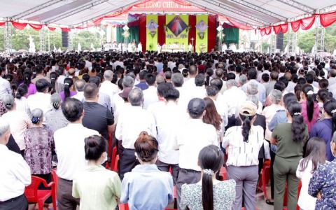 Liễu Đề mừng kính Lòng Chúa thương xót