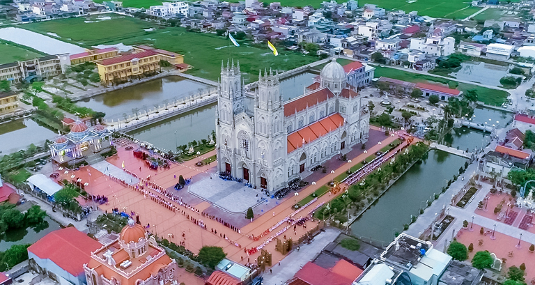 dji 0919 mov snapshot 00 25 2022 05 08 16 21 55