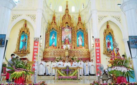 Hạc Châu: Thánh lễ chính tiệc tuần chầu