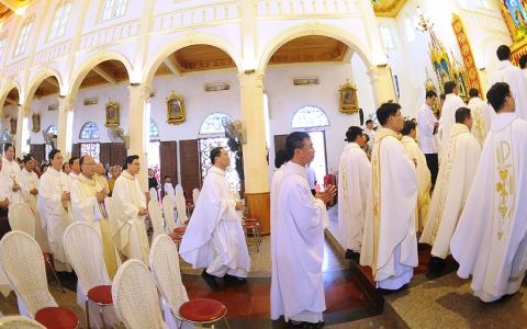 Lễ mở tay cha Vincent Phan Văn Uân