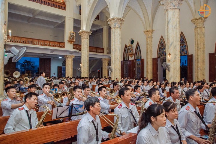 lien doan ken hoi bat am giao xu dai dong 16