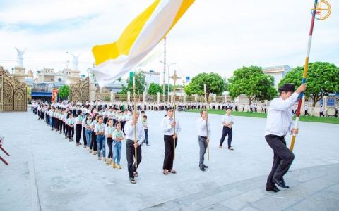 Đại Đồng: Liên đoàn kèn & hội Bát âm mừng bổn mạng