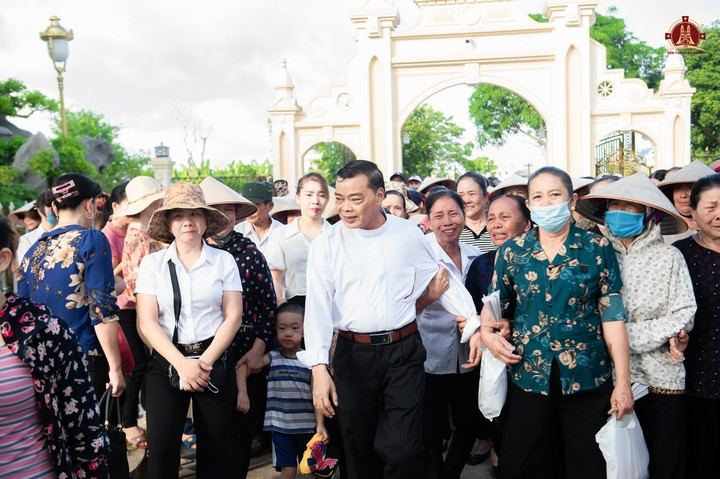 dai dong chia tay cha giuse pham van hy 6