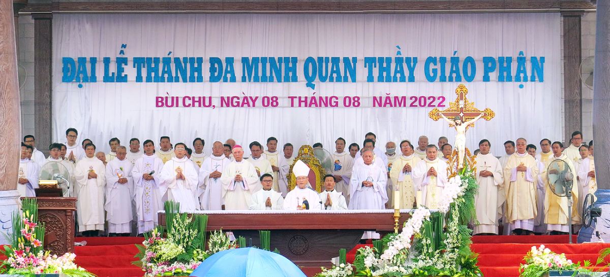 Hình ảnh ngày lễ thánh Đaminh 08/08