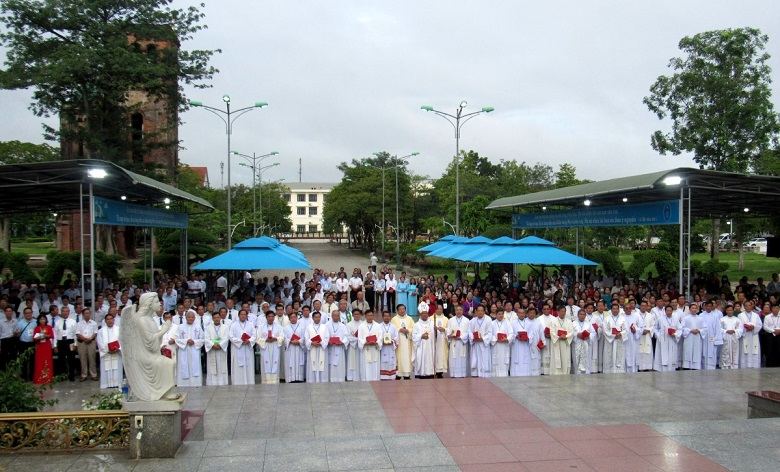 dai hoi uy ban giao dan toan quoc lan thu ii tai linh dia la vang 4 1