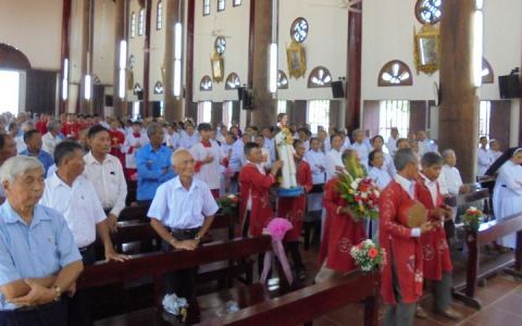 Liên huynh (LH) Ninh Cường mừng bổn mạng