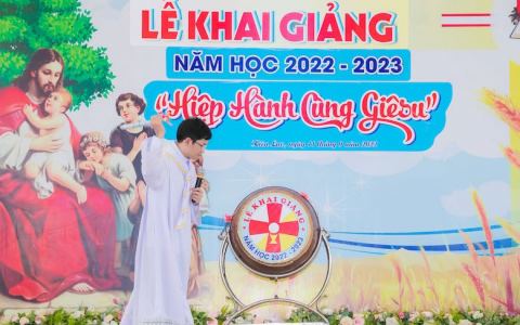 Kiên Lao khai giảng năm học giáo lý 2022-2023