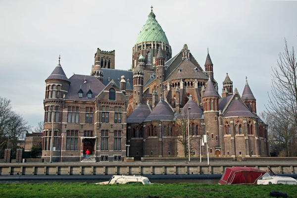Amsterdam: Gần 100 nhà thờ sẽ bị đóng cửa