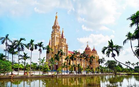 Chuẩn xứ Trung Hòa chầu Chúa Giêsu Thánh Thể