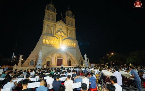 Đại Đồng chuẩn bị đại lễ và tuần chầu