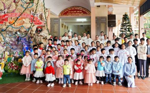 Cô nhi viện Thánh An bế mạc Năm thánh