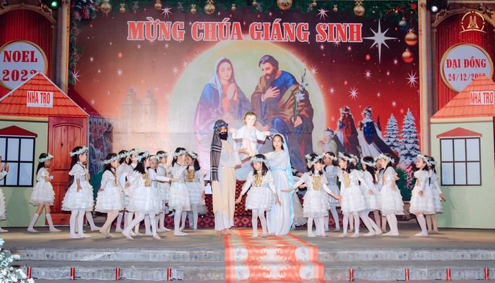 dai dong mung chua giang sinh 2022 3