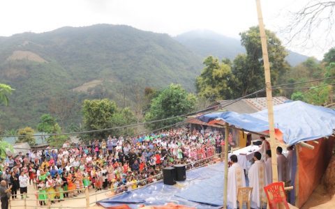 Thanh Hóa: Thánh lễ ấm áp giữa núi rừng