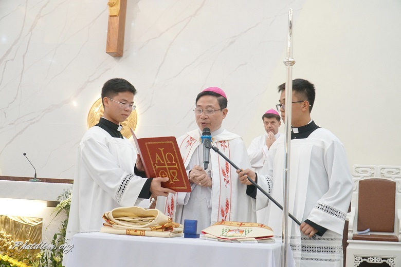 nghi thuc tuyen xung duc tin cua duc cha phero kieu cong tung 3