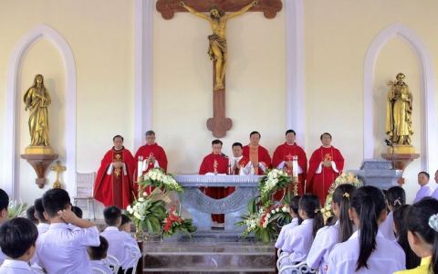 Ninh Mỹ khánh thành nhà nguyện tại thánh địa