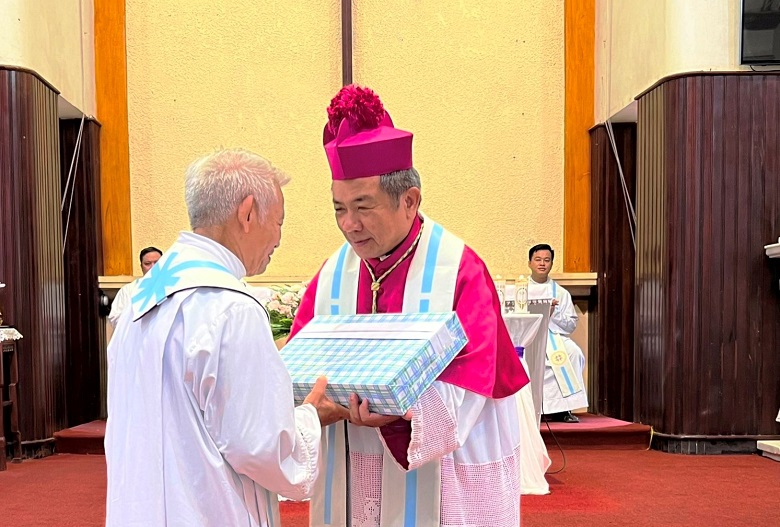 lang son bo nhiem nhan su