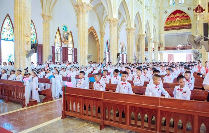 dai dong 124 em xung toi ruoc le lan dau 2023 13
