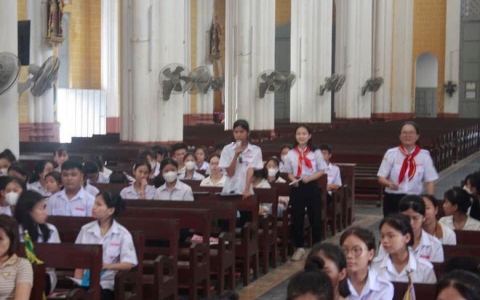 Khoá Sư phạm Giáo lý hạt Phú Nhai