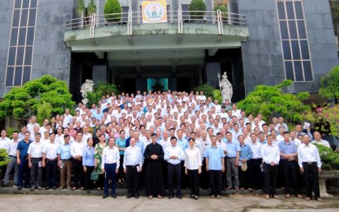 Ban Loan Báo TM học hỏi về Phụng vụ Thánh Lễ