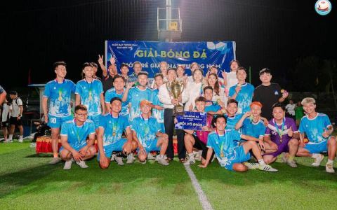 Giới trẻ giáo hạt Tương Nam mừng quan thầy