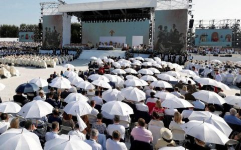 Thánh lễ phong chân phước cho một gia đình Ba Lan