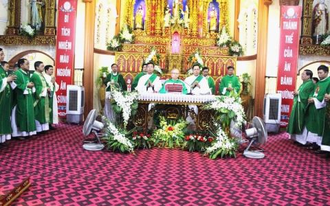 Tuần chầu giáo xứ Đại Đê