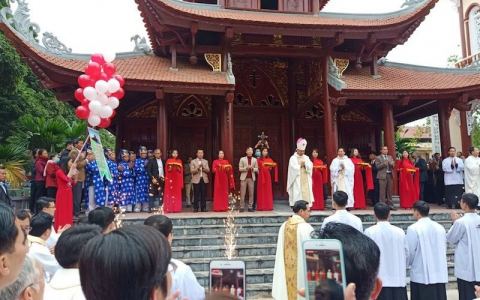 Lễ Tạ ơn Khánh thành Nhà thờ Hoàng Xá