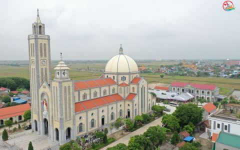 Giáo xứ Cổ Ra: Khánh thành TTMV và Thánh lễ tạ ơn