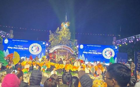 Hạt Tứ Trùng: Đêm thánh ca giáo hạt lần đầu