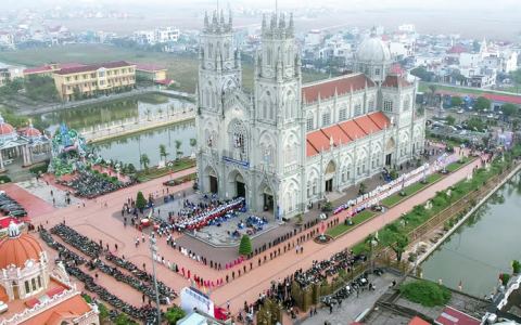 Tuần chầu giáo xứ Đền Thánh Kiên Lao