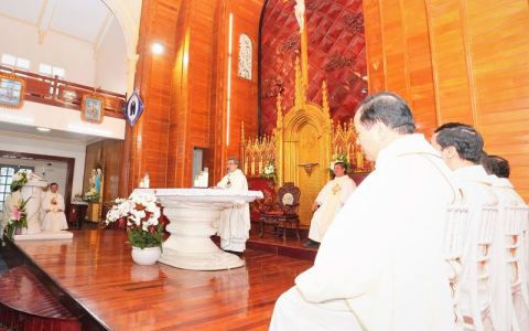 Hội Dòng Đức Mẹ Thăm Viếng họp mặt truyền thống