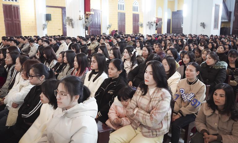 Kiên Lao – Thánh lễ Tất niên tạ ơn Chúa