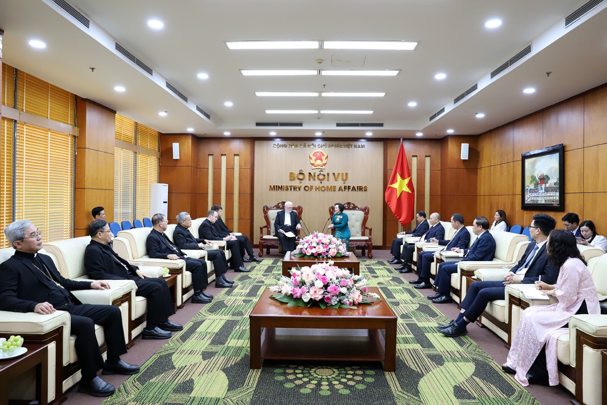 bo truong pham thi thanh tra tiep bo truong ngoai giao toa thanh vatican tham viet nam 1