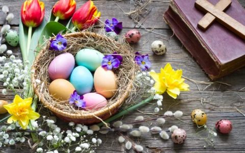 Làm thế nào để hồi siinh việc cử hành mùa Phục Sinh