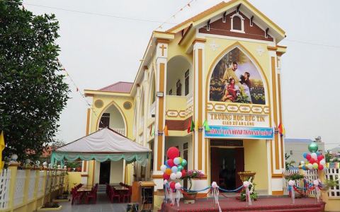 Khánh thành nhà Giáo lý và ban bí tích Thêm sức