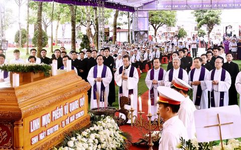 Các Thánh lễ và giờ cầu nguyện cho cha Phêrô Vũ Ngô Quý
