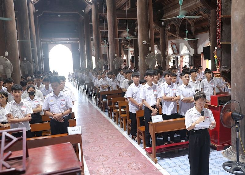 p kh8835
