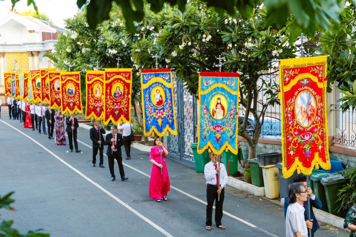 Đồng hương hạt Đại Đồng miền Nam mừng bổn mạng