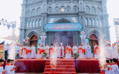 Tiền Lạc – Dấu ấn của ân sủng