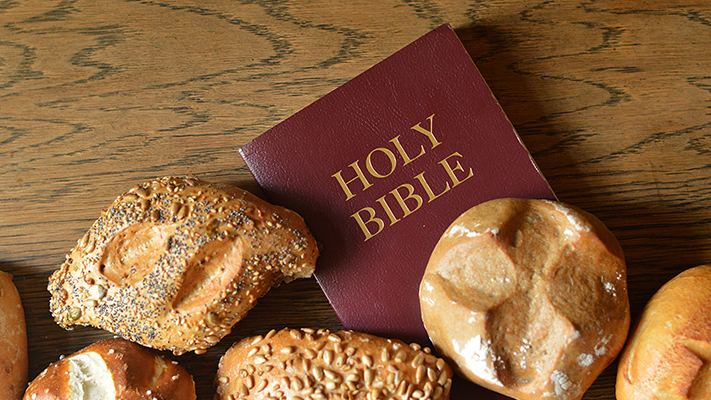 700x411 breadoflife