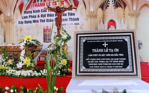 Giáo họ Nam Thành: Thánh lễ đặt viên đá đầu tiên