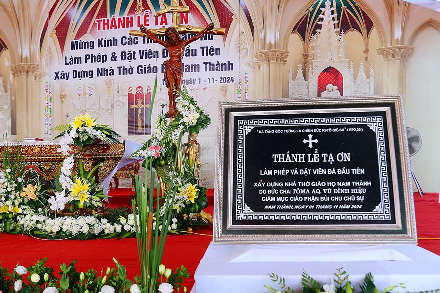 Giáo họ Nam Thành: Thánh lễ đặt viên đá đầu tiên