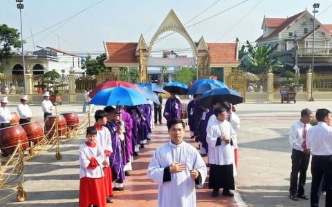 Giáo xứ Lạc Nam mừng lễ thánh Phanxicô Xaviê