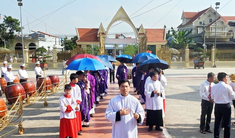 Giáo xứ Lạc Nam mừng lễ thánh Phanxicô Xaviê