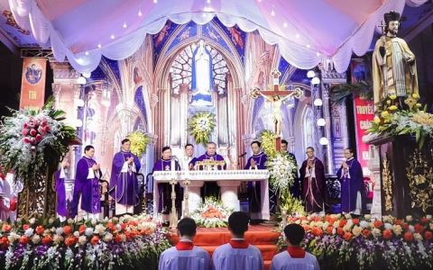 Giáo họ Phanxicô, giáo xứ Kiên Lao mừng Bổn Mạng