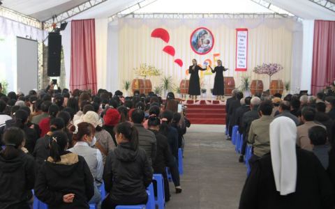 Dòng Trinh Vương: Họp mặt và Tri ân phụ huynh