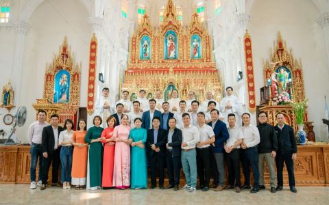 Nhóm Truyền thông Quần Phương – Ninh Cường mừng lễ Truyền tin