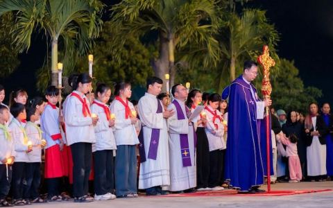 Tuần lễ Hồng, Hoà Định năm nay rất khác!