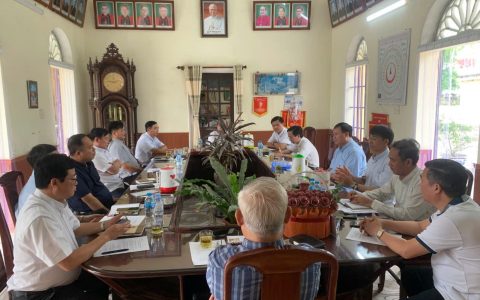 Giáo sĩ hạt Phú Nhai tĩnh tâm tháng Sáu